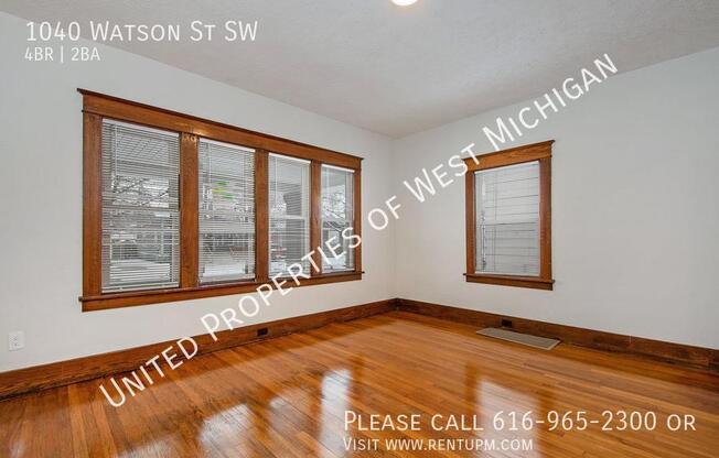 1040 WATSON ST SW