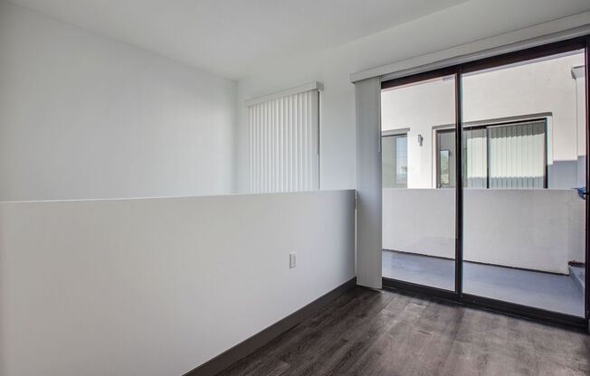 Come home to these New Modern Townhouse in Silverlake!