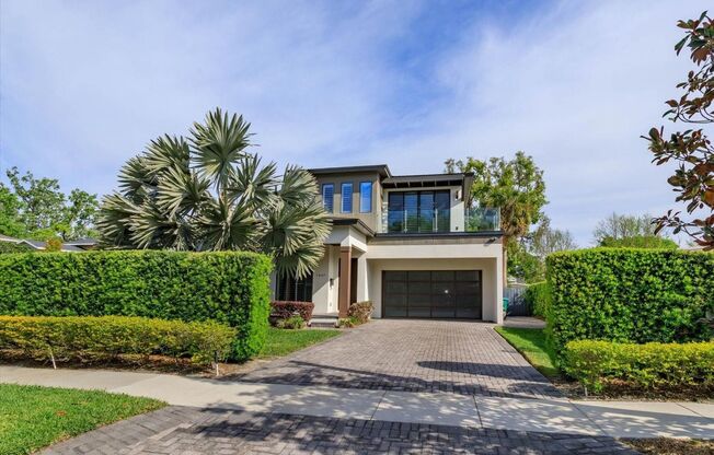 Modern Style Winter Park Home