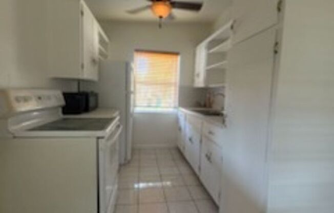 3 Bedroom 1 Bath Home For Rent at 247 Cocos Drive Orlando, Fl. 32807.