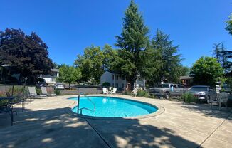 Jamestowne Plaza Apartments