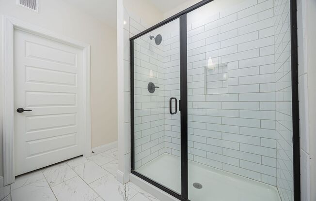 2 beds, 2 baths, 1,193 sqft, $2,200, Unit 301