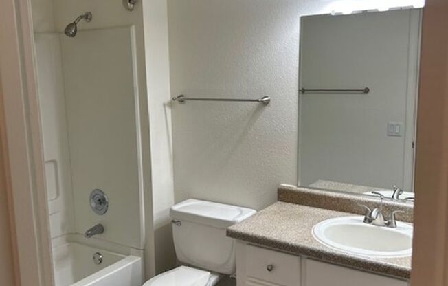 1 bed, 1 bath, 720 sqft, $1,350, Unit 154