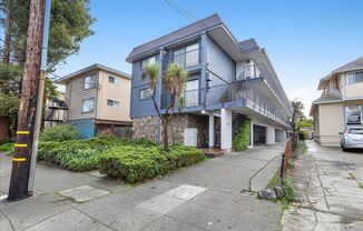 2228 Lincoln Ave #A - 2 bedroom | 1 bath