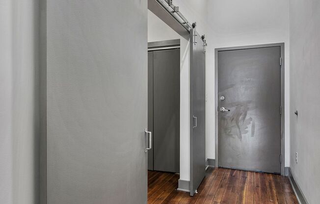 1209 Hull St - Dogtown