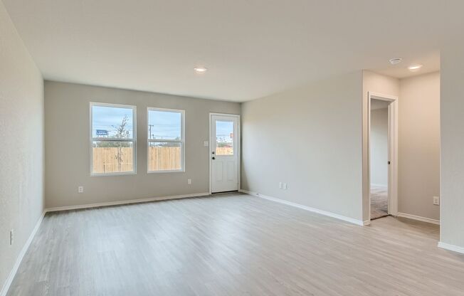 Beautifully Designed4-Bedroom Home with Open-Concept Living in a Prime Location