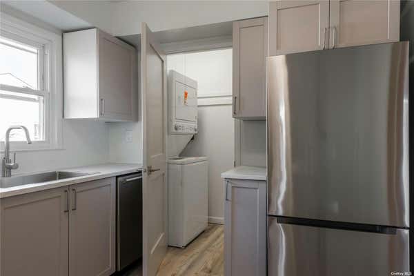 3 beds, 2 baths, 1,600 sqft, $3,500, Unit 2