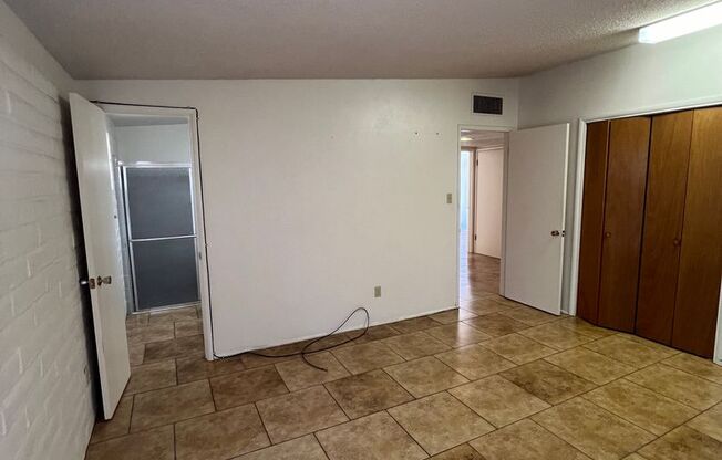 3 beds, 2 baths, $1,850