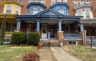 Charming Apartment Units in Charles Village, Baltimore, MD!