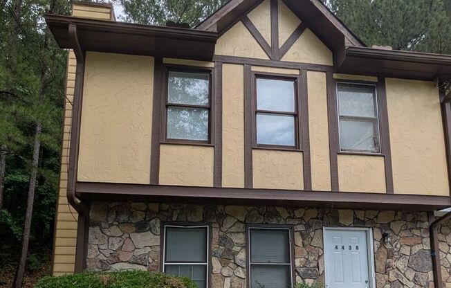Newly Renovated 3BR/3BA: 4438 Coopers Creek Dr in Smyrna – Prime Cobb County Location!