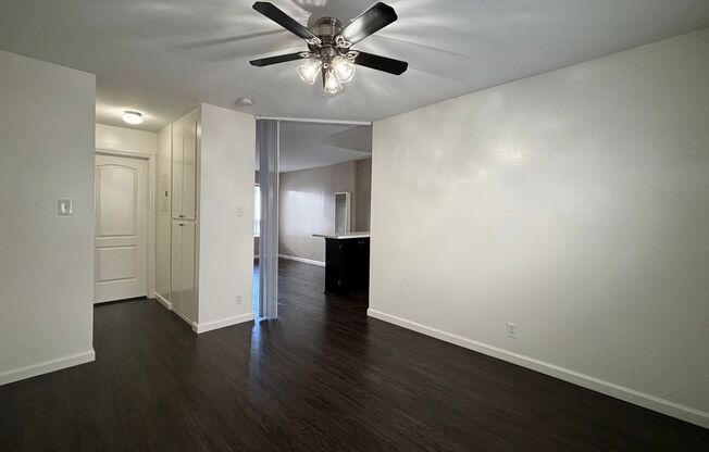 Studio, 1 bath, 455 sqft, $1,885, Unit 53-105