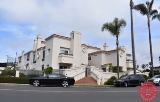 Charming 3-Bedroom Condo in the Heart of La Jolla – A Must-See!