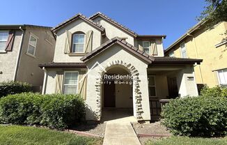 A Beautiful 3bd/2.5ba North Natomas Home with 2-Car Garage!