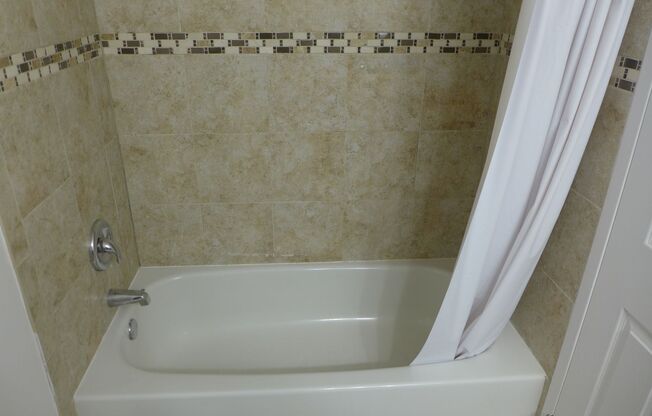 2 beds, 2 baths, 1,100 sqft, $2,795, Unit 208