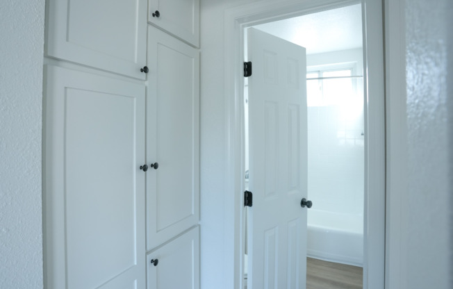 1 bed, 1 bath, 525 sqft, $1,995, Unit 649-14