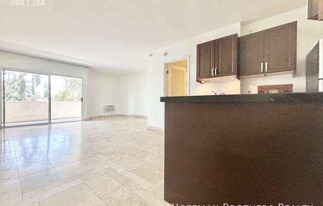 3947 LOS FELIZ BLVD