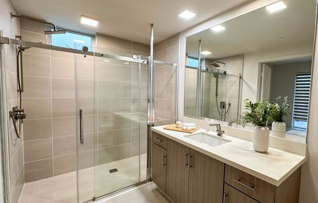 2 beds, 2 baths, 1,172 sqft, $3,435