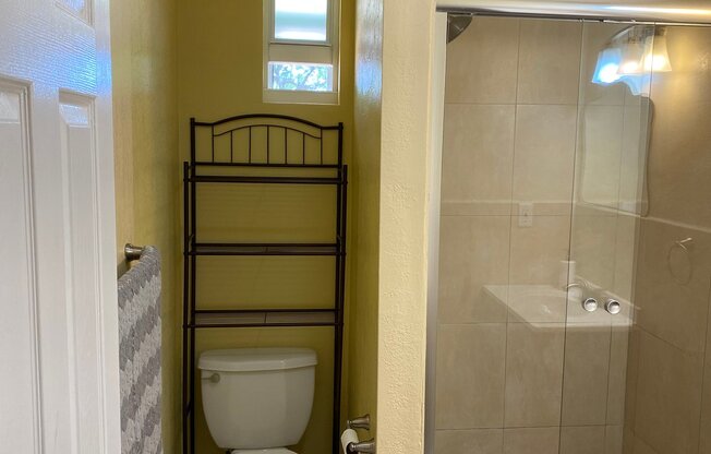 10402 SW 143 CT