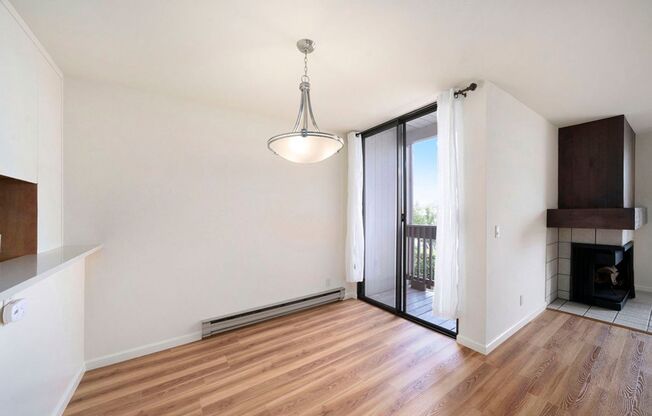 2101 Shoreline Dr #252 - 2 Bedroom | 2 Bath | Condo