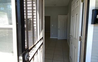 Studio, 1 bath, $1,135, Unit 729