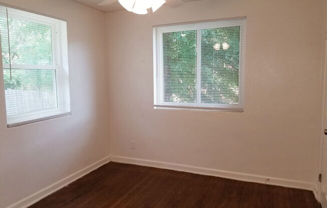 3 beds, 1 bath, $1,495