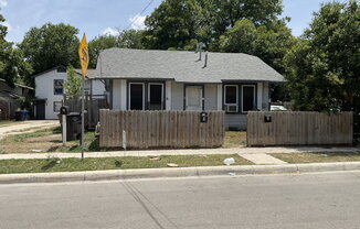 214 E HUFF AVE