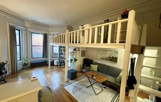 309 BEACON ST