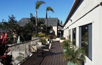 La Jolla 2bed 2bath, hardwood floors, patio, upgraded