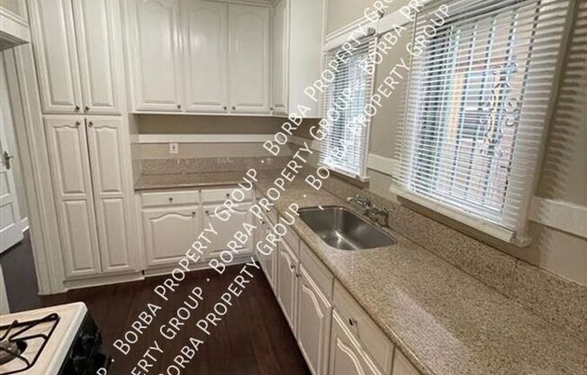 752 Orange Ave.
