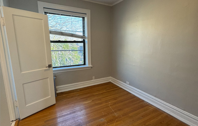 2 beds, 1 bath, 825 sqft, $1,795, Unit 613-2F