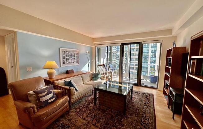 2 beds, 2 baths, 1,315 sqft, $4,500