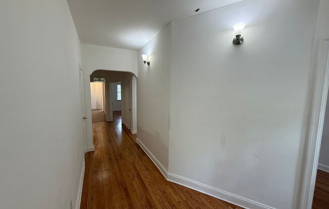2500 41st Street NW