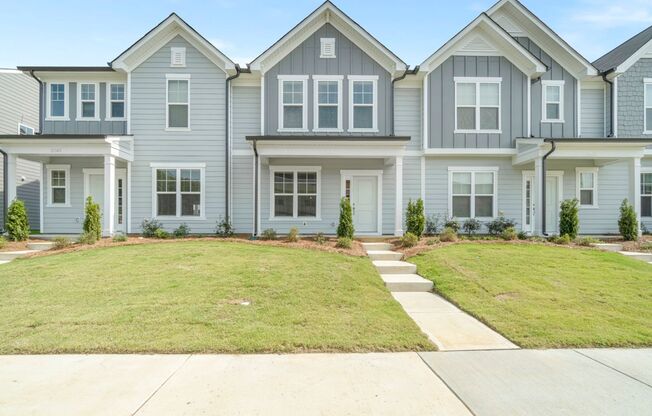 Like A Brand New 3 Bedroom Townhome in the heart of Steele Creek Area