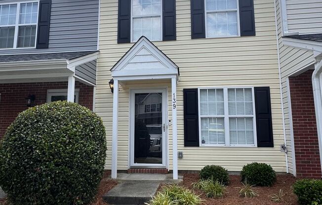 2Br 1.5BA Townhome in Bridford Downs