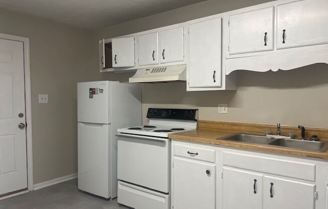 6421-D Applecross Ave ~ Southwood