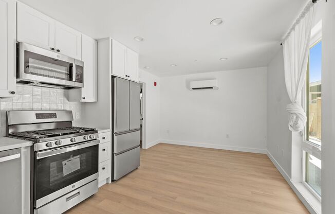 Studio, 1 bath, 360 sqft, $1,995, Unit 2654 - 102