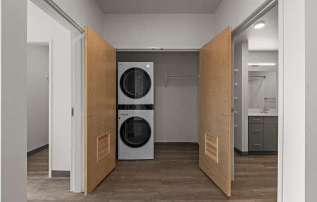 Closet at Ironside Apartments, Spokane