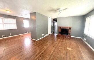 5005 E 40th Terrace