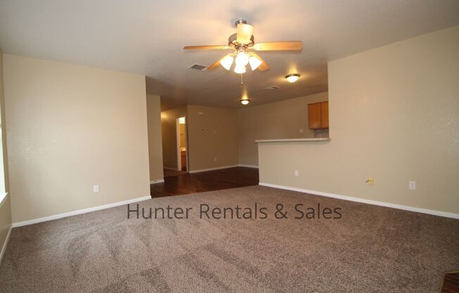 3 beds, 2 baths, $1,150