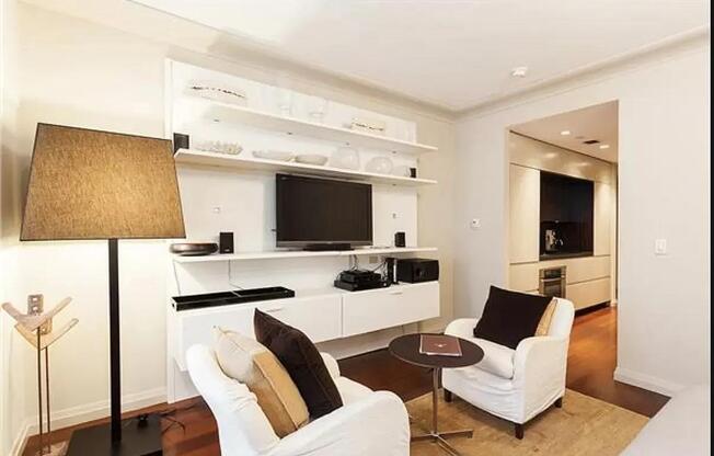 55 ST 808