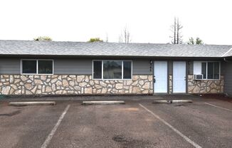 Manthe - 9th St. Six-Plex