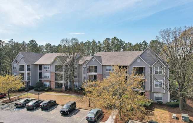 Exterior of Gwinnett Pointe Apartments in Norcross, GA 30093