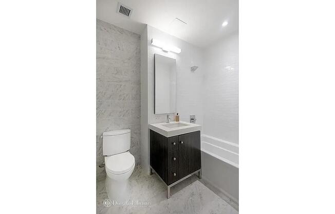 2 beds, 2 baths, 891 sqft, $6,825, Unit 604