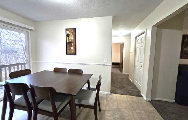 2580 32 ST SE