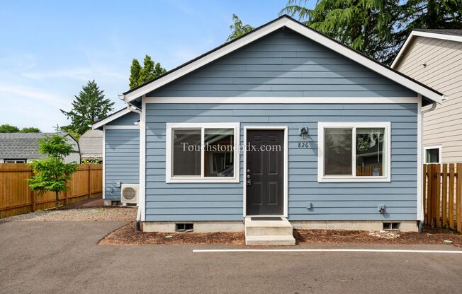 $500 Off Move In! 3BD|1.5BA Home in Park Lane Neighborhood