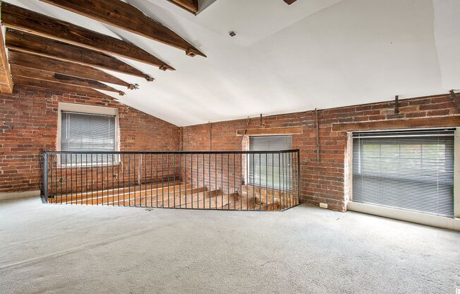 1 bed, 1.5 baths, 1,000 sqft, $1,425, Unit APT 10