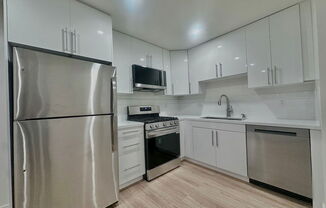 415 S NEW HAMPSHIRE AVE