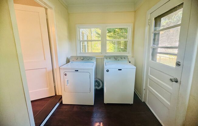 3 beds, 1 bath, $1,750