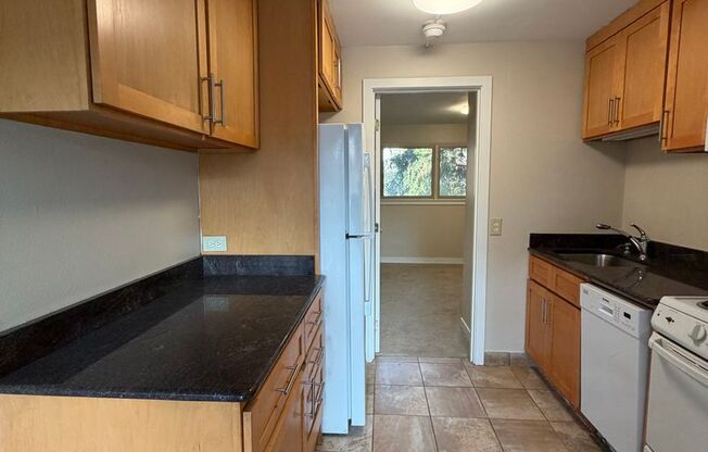 Prime location for walkable living near shops and restaurants!