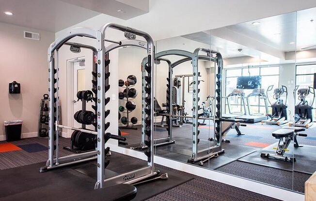 2 beds, 2 baths, 946 sqft, $1,299, Unit 530